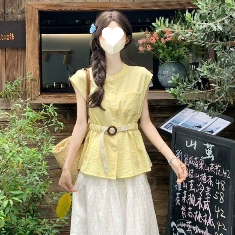 フレンチスタイルの爽やかなフリル袖トップス、女性用夏のドーパミン系コーデセット、美しいウエストマークショートスリーブシャツ|undefined