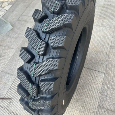 Tire snow chain Tractor with Reinforced - 700-16-anti-slip-thickened-18-layer-inner-tube-pad