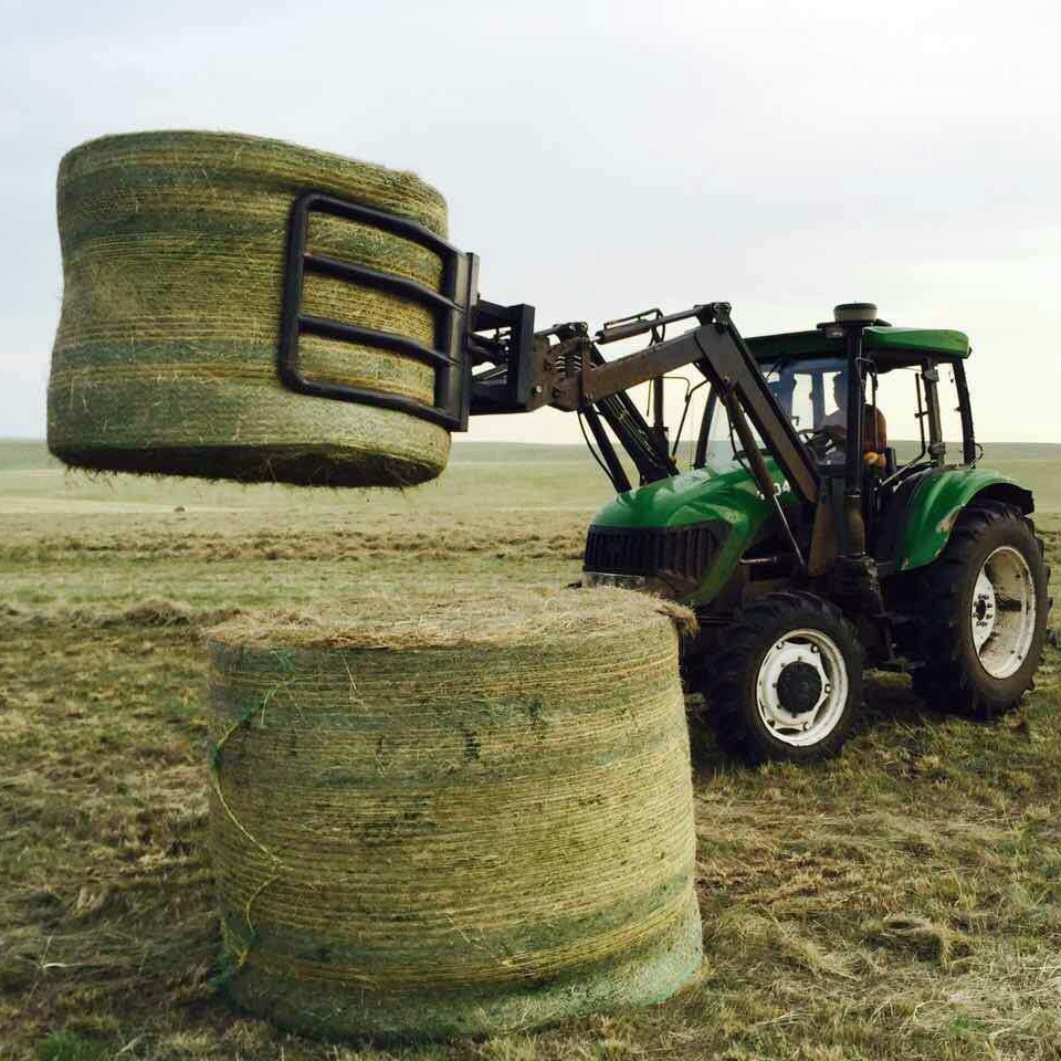 拖拉机改前装载机  后挖 抱草夹 托盘叉