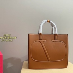 25�����¿�V��ĸ�μ����ذ�ُ���ͨ�ڕr�����ṫ����X������Ů