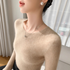 秋冬无缝山羊绒女圆领针织衫修身毛衣打底衫套头百搭内搭羊毛上衣
