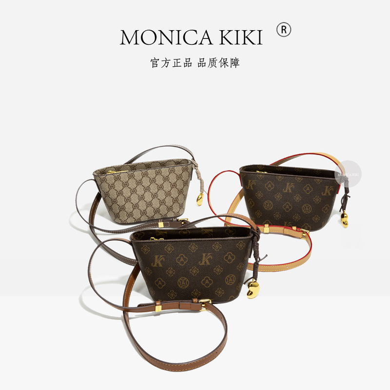 Bag Women's 2025 New Style Old Flower Simple Joker Bag Light Luxury Practical Trendy Atmospheric Shoulder Crossbody Bag Women's Satchel