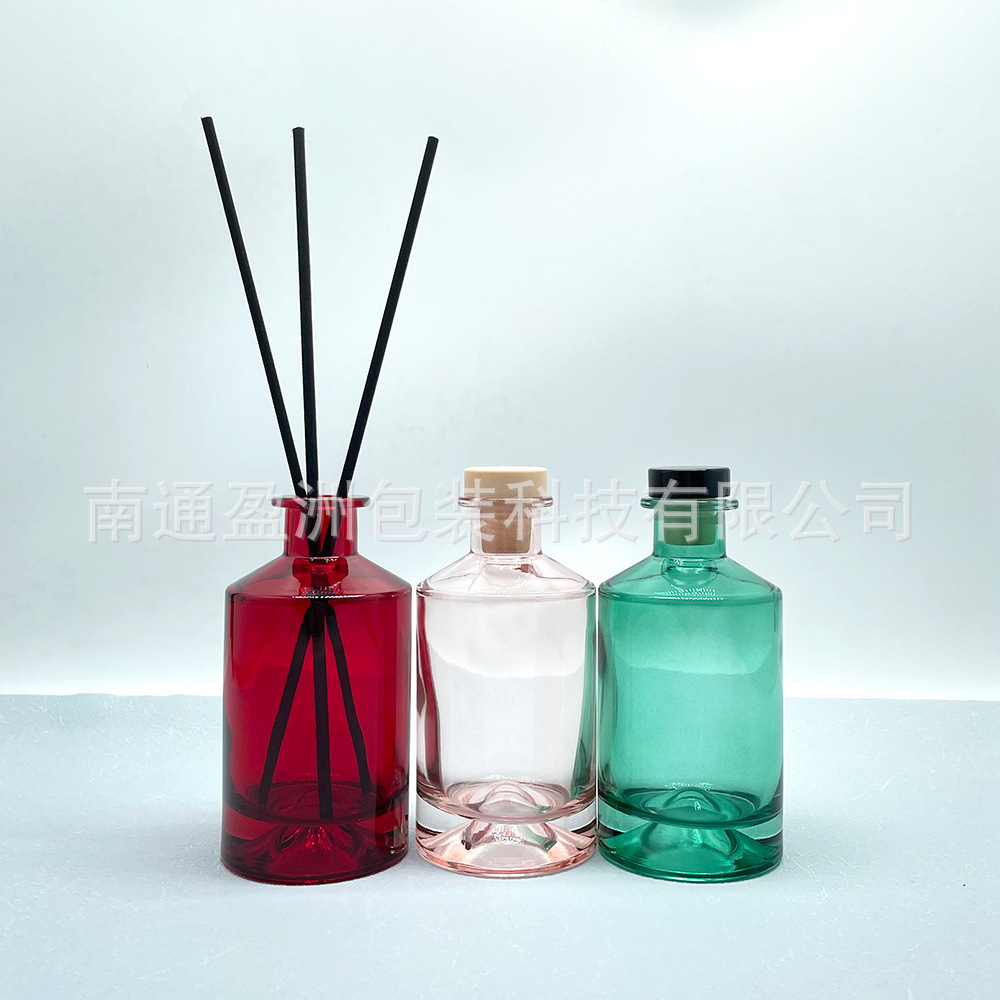 批发200ml卡口斜肩圆柱彩色玻璃瓶无火香薰藤条挥发瓶空瓶