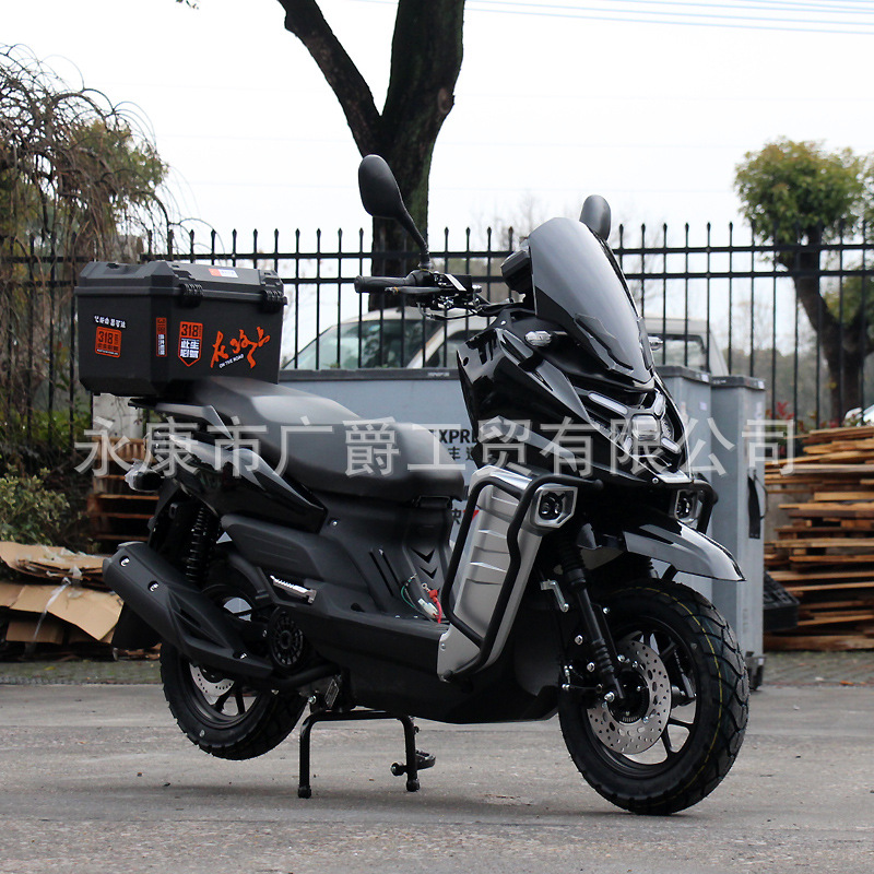 Cross-Border Export of the Fourth-Generation 150Cc Fuel-Powered Scooter, Two-Wheeled Adult Dual-Seater Moped, Fuel-Efficient Motorcycle