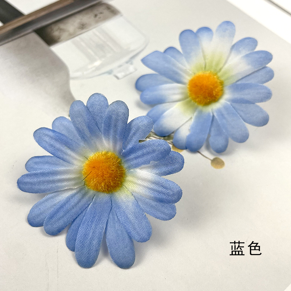 파란색