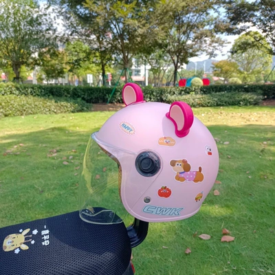 Years Old, Four-Sided Windproof, Warm — Motosiklet kaskı (dəbilqə) - light-pink-and-long-happy-dog-rose-pink-bear-ears-winter-helmet-for-1-8-years-old