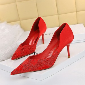 8999-8 European and American wind sexy party shoes high heels with hollow out shallow mouth pointed stitching single seq