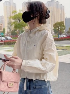 Sun protection clothing women's summer thin coat 2025 new short style small loose versatile hooded sun protection top