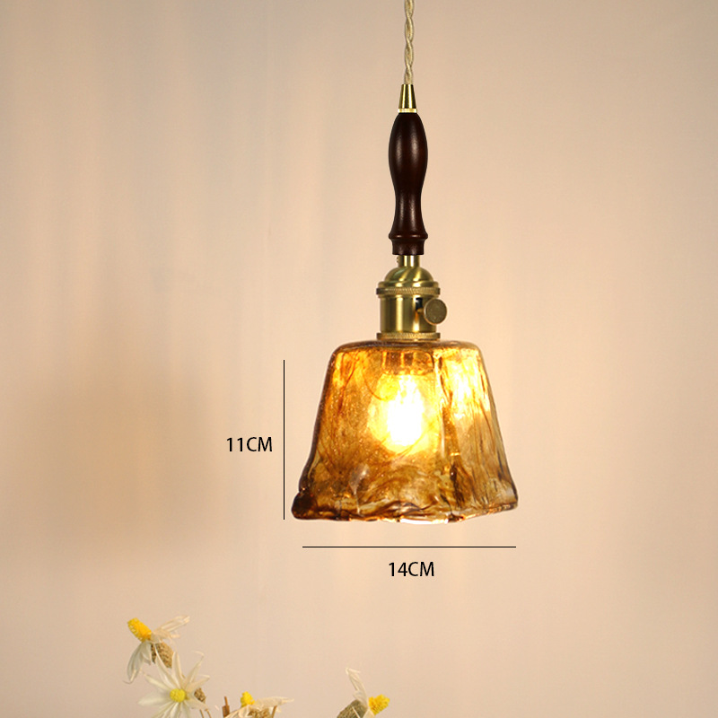 Lámpara de vidrio de ámbar retrógrado de latón nostálgico estilo tranquilo dormitorio dormitorio comedor bar portail candelabro
