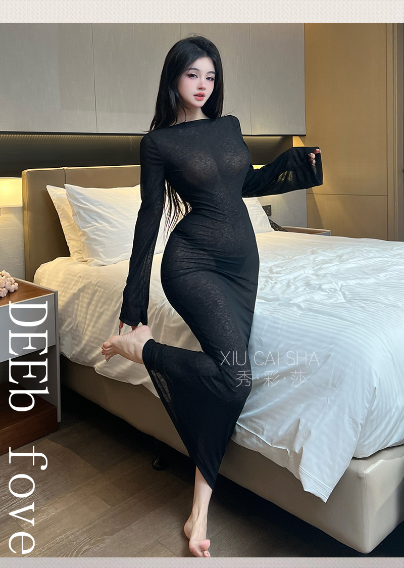 Plus Size See-Through Lace Babydoll Nightgown with Suspenders, Black Long Dress Style — detail image 9