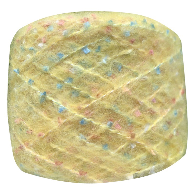 Venta al por mayor de mohair hilo de lentejuelas medio grueso colorido hecho a mano diy ganchillo piel suave suéter bola de lana paquete de material
