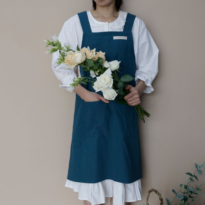 新型綿質エプロン純色日韓シンプル水洗い綿幅肩帯カバーキッチン花屋家庭用エプロン卸売り|undefined
