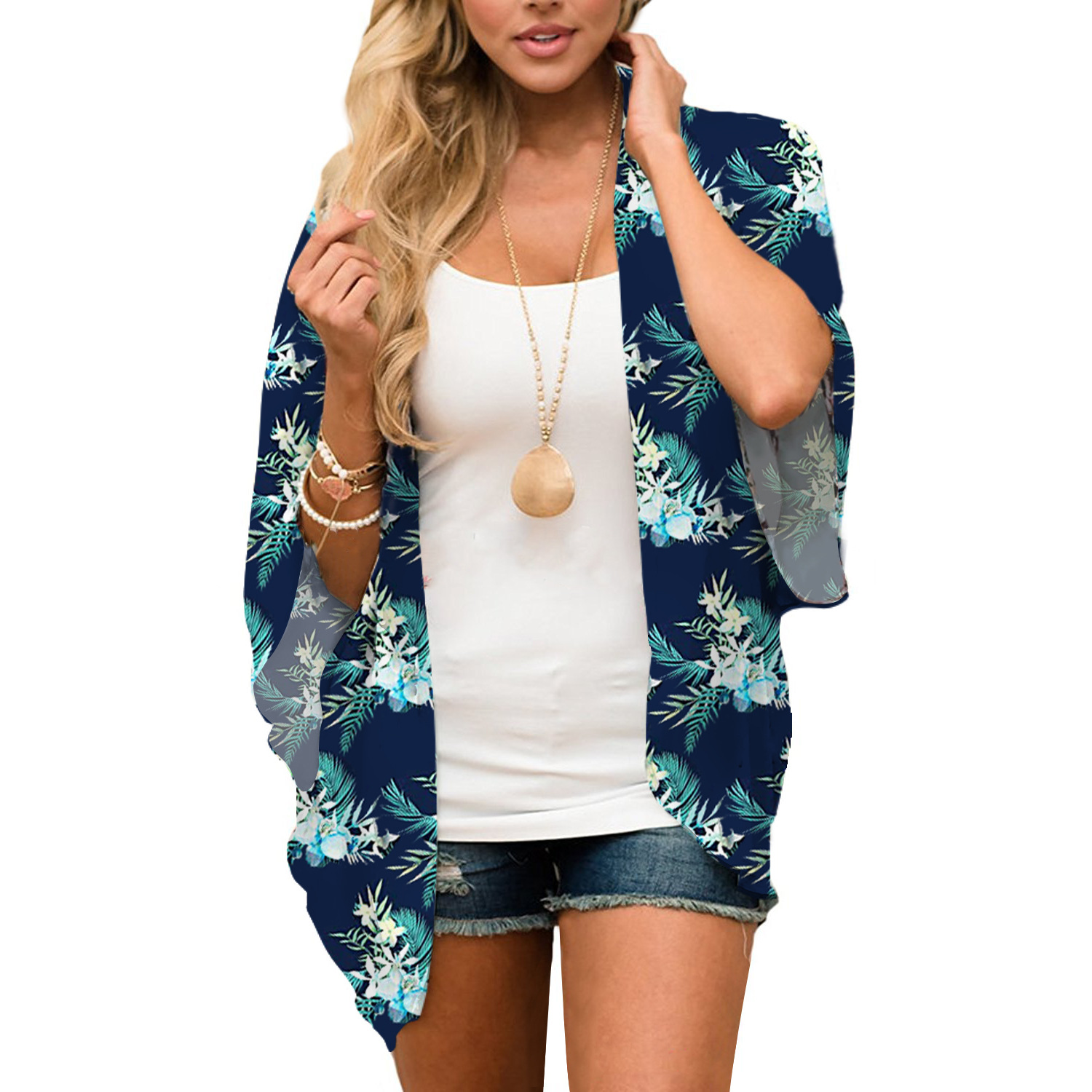 네이비 꽃의 새로운 패턴