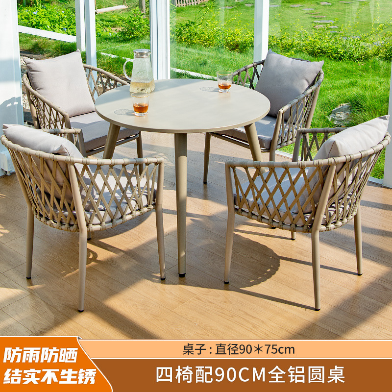 Muebles de exterior Patio Villa Ocio mesa y silla de ratán nórdico balcón al aire libre patio neto plástico rojo mesa de madera y silla