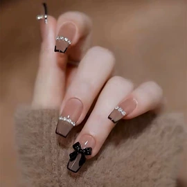 甲片/穿戴甲;其他美甲产品;美甲贴