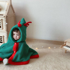 Going out autumn and winter Korean version of infant Christmas cloak ins new baby Christmas clothes baby cloak thickened
