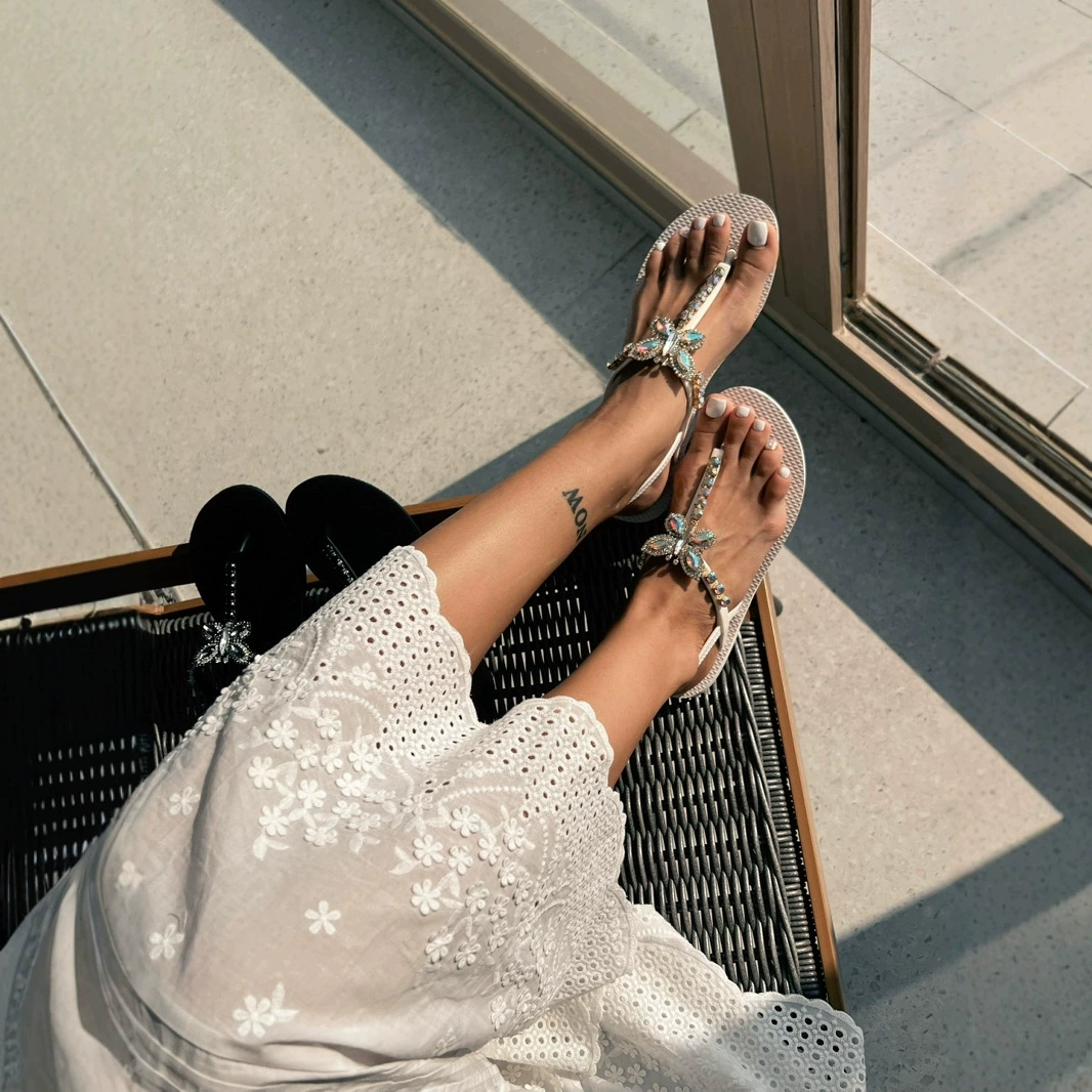 Zhetao2023 новые яркие сандалии с бриллиантовым бантом, Резиновые Нескользящие универсальные повседневные пляжные сандалии Shu