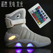 新款未來戰士高幫燈鞋透氣跑步鞋 男士休閑發光板鞋USB充電籃球鞋