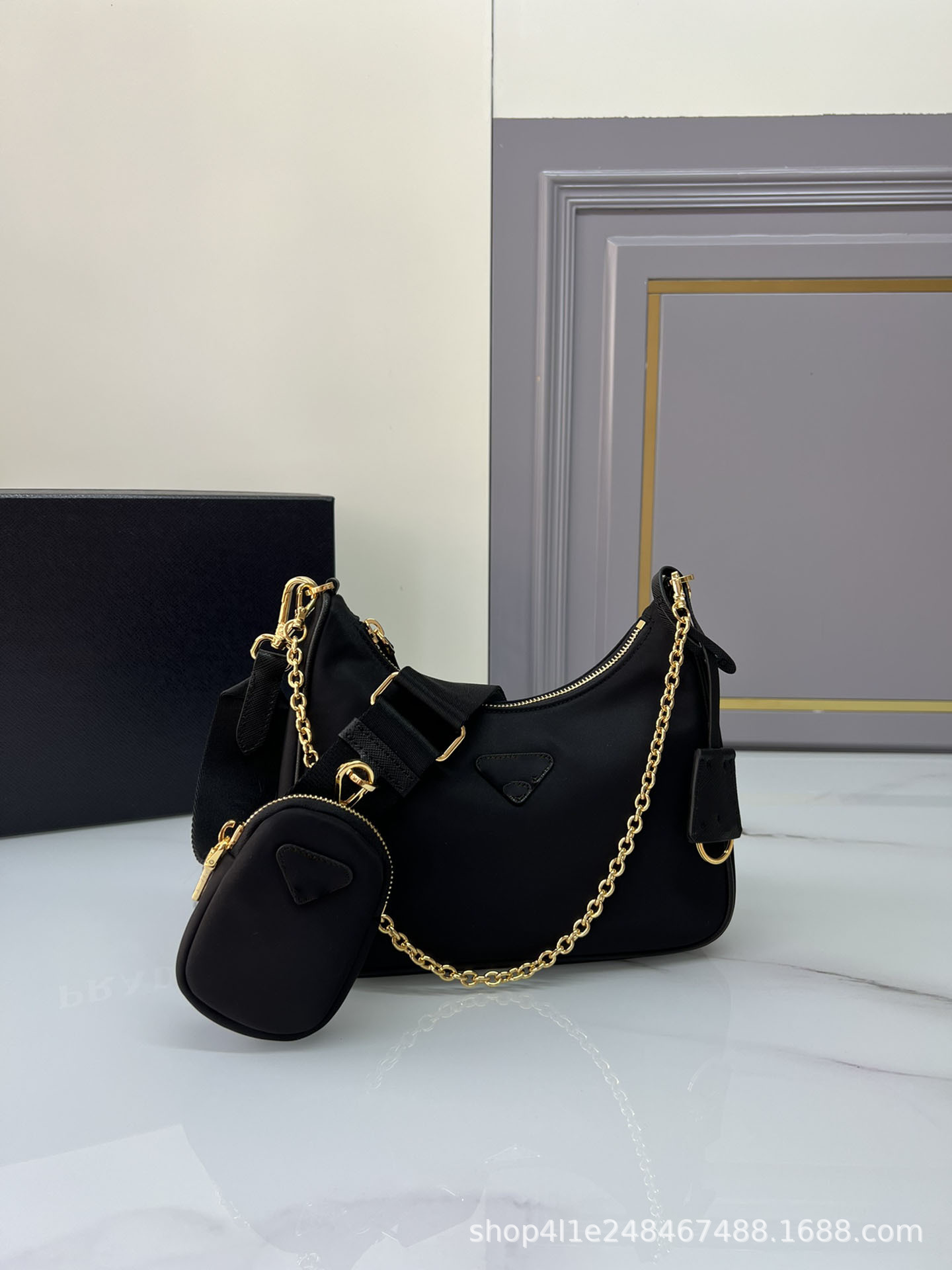 Cadena de oro negra