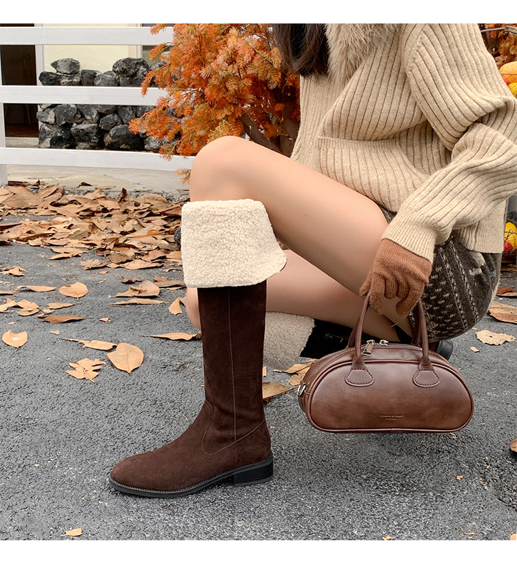 Boot nữ cổ cao ôm chân da bò lộn gót dày hai lớp lông — màu nâu chi tiết 16