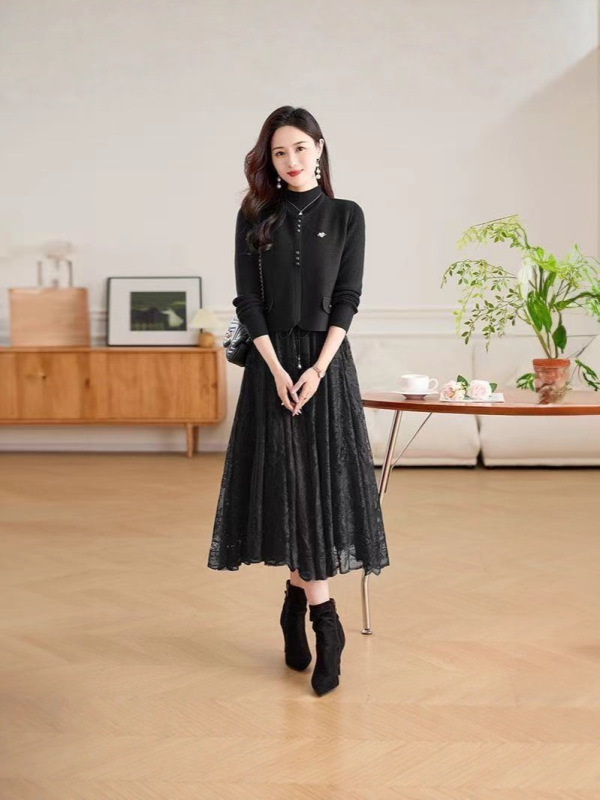 两件套高档针织连衣裙女秋冬新款时尚马甲显瘦长袖套装长裙子绑带|undefined