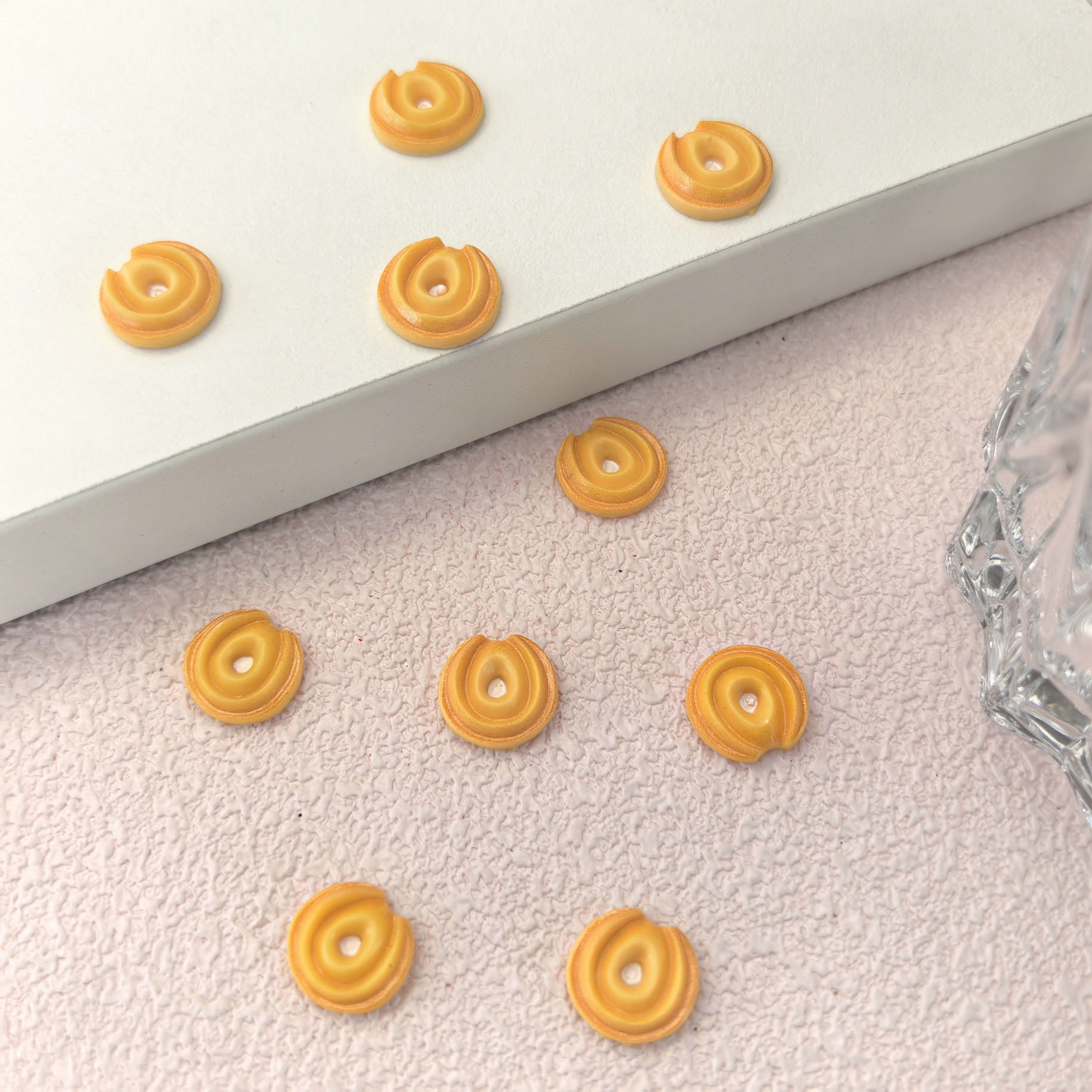 仿真食玩曲奇饼干美甲饰品批发混款夜光diy学生发夹饰品配件美