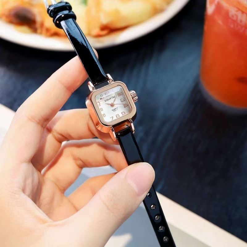 New Style Genuine Vintage Small Sugar Women's Watch Women's Instagram Style Student Simple Small Belt Quartz Watch