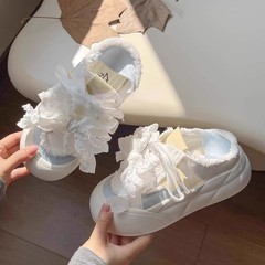 夏季鞋子女厚底透气板鞋2025新款百搭小白鞋配裙子学生小众面包鞋