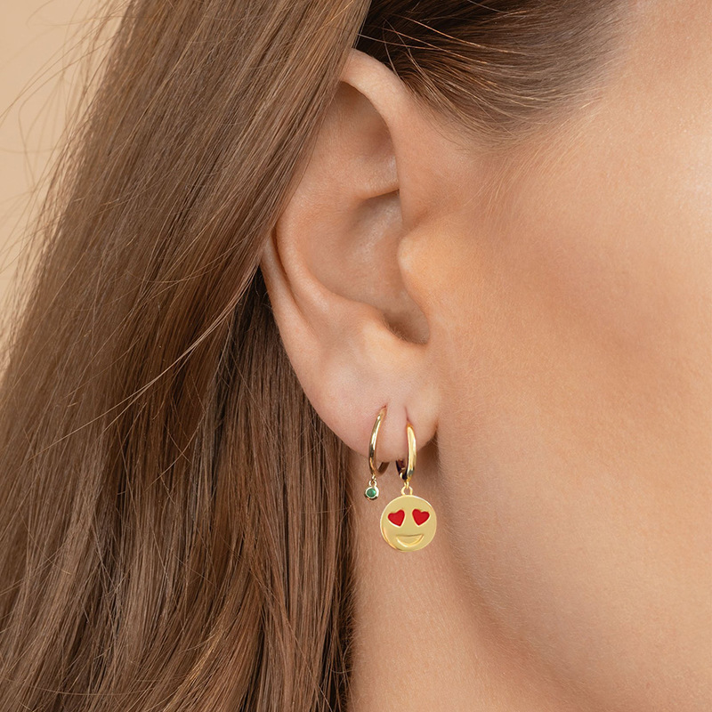 S925 Silver Needle Peach Heart Eye Emoji Earrings Wild Fashion Emoji Smiley Face Ear Buckle Earrings display picture 3