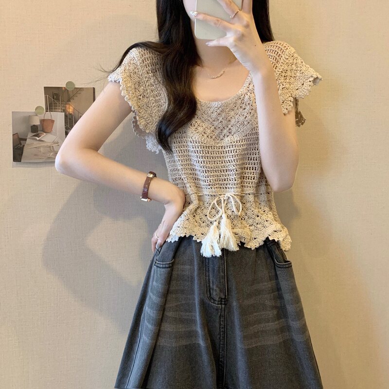 Hollow Crochet Flying Sleeve Short Sleeve Design Sense Knitted Shirt Summer New Vest Blouse Short Chic Top Women Hollow Crochet Flying Sleeve Short Sleeve Design Sense Knitted Shirt Summer New Vest Blouse Short Chic Top Women