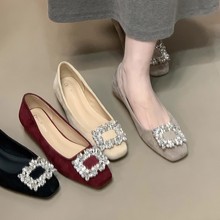 法式方头水钻方扣粗跟单鞋配裙子2025秋季新款通勤低跟玛丽珍鞋女