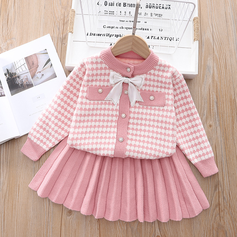 Korean version of 4-year-old small fragrant style sweater, cardigan set skirt, 5-year-old girl's treasure, western-style_voghion.com