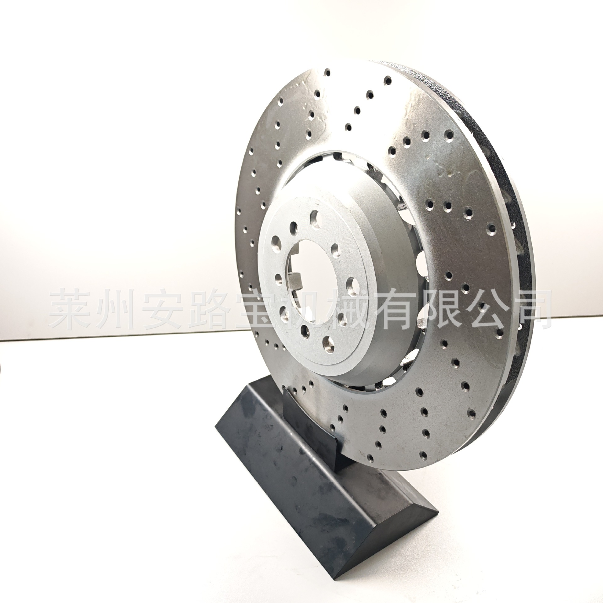 Factory Direct Supply of Brake Discs and Brake Drums Suitable for Bmw M3T80T83T82, with Noise Reduction and High-Temperature Wear Resistance