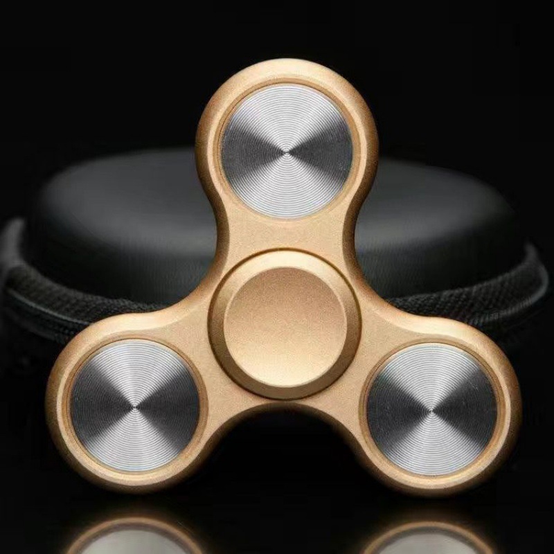 spinning top for finger