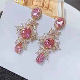 耳钉;耳环;项链