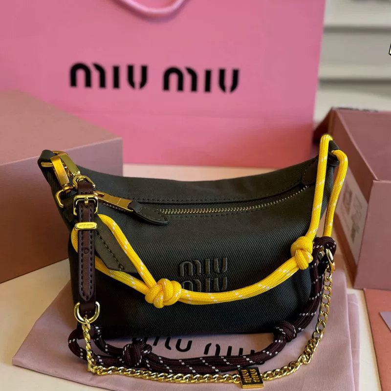 Straps, lunch box, shoulder bag