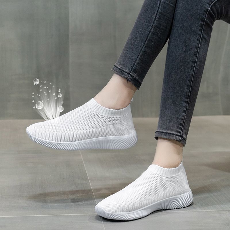 White 831