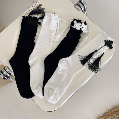 Millennial hottie y2k Chinese style buckle tassel hollow fungus mid-calf socks Japanese jk fashionable calf socks for women