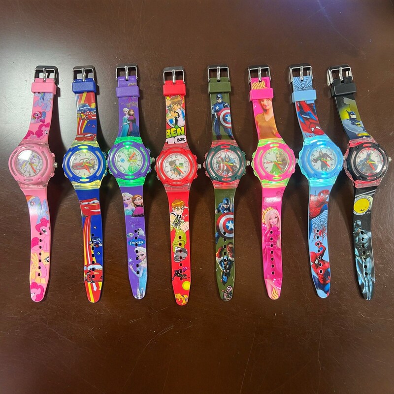 Tiga Cartoon Watch for Boys and Girls, Flashing Version, Galaxy Warrior, Tiktok Same Style, Birthday Gift, 2026 New Model Tiga Cartoon Watch for Boys and Girls, Flashing Version, Galaxy Warrior, Tiktok Same Style, Birthday Gift, 2026 New Model