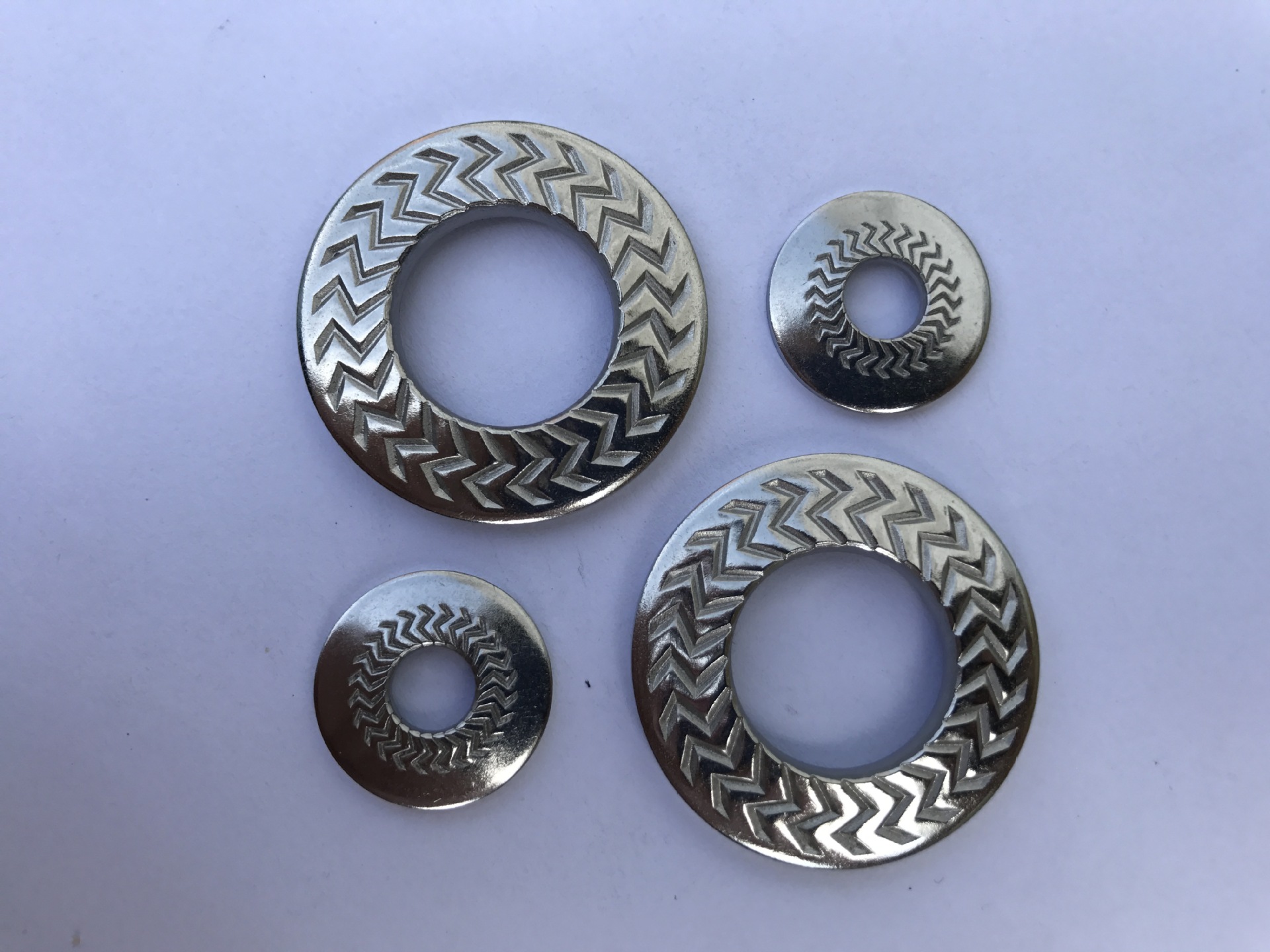 SUS304不锈钢锁紧垫圈   SKM垫圈- M8规格