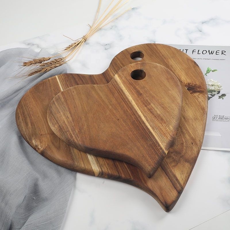 Creative Acacia Chopping Board Wooden Kitchen Household Chopping Board Cutting Board Heart-shaped Chopping Board Thickened Wooden Chopping Board