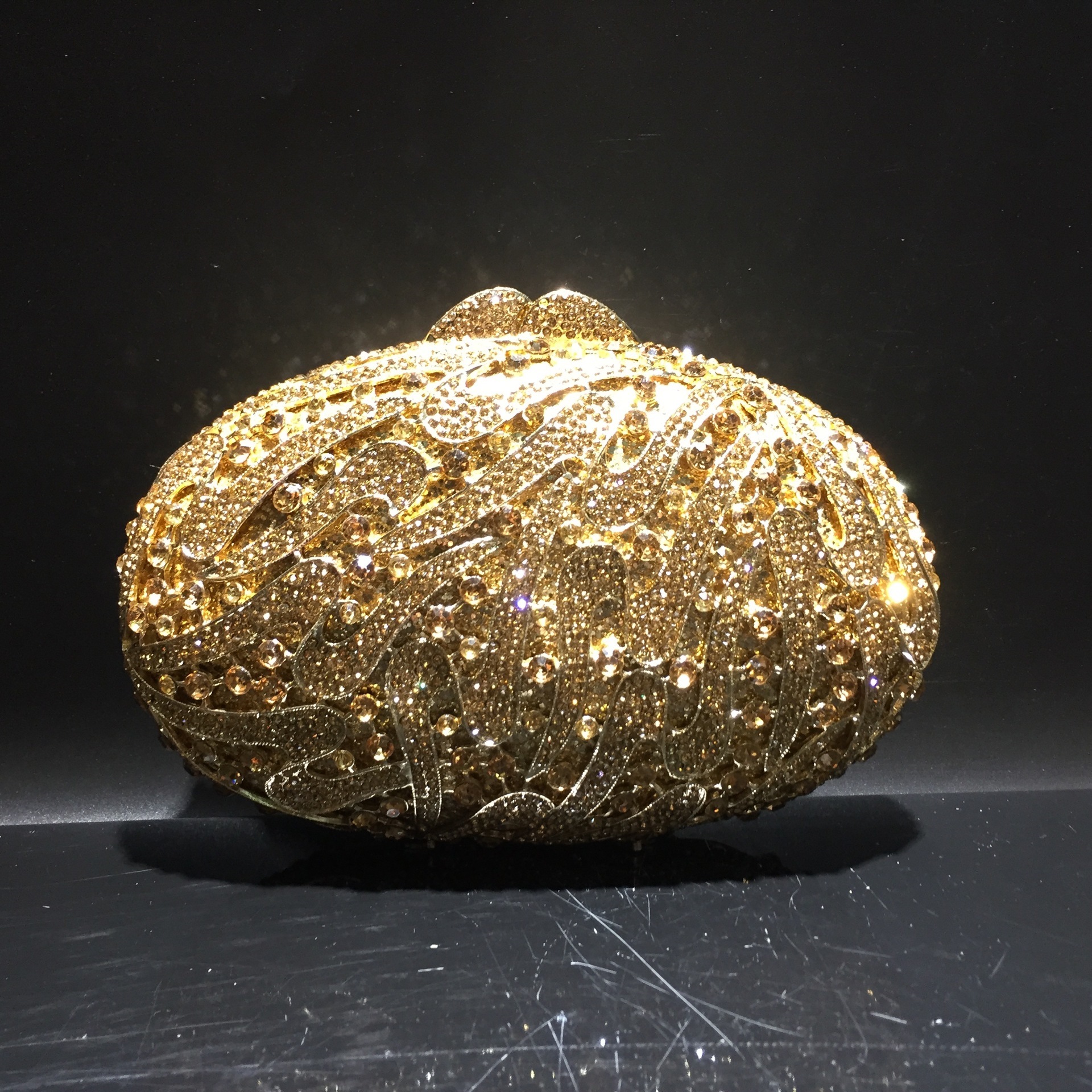 * fábrica directa de bolsas de mano de diamante metal agujero bolsas de cena de cristal bolsas de diamantes hechas a mano bolsas de diamantes duras