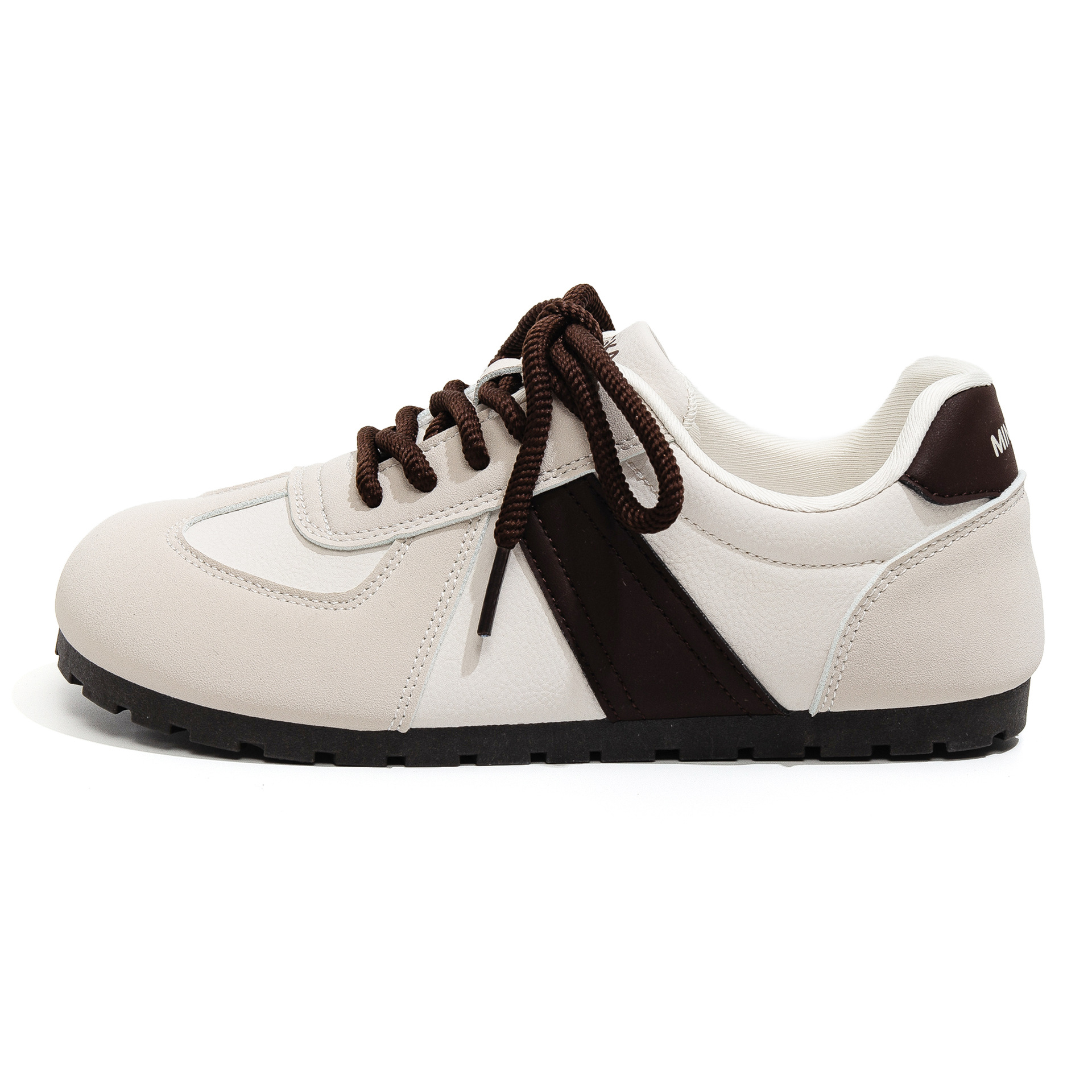 Casual retro Commuter 2025 nuevo estilo primavera y otoño ligero fondo delgado deportes todo fósforo punta redonda fondo plano puff zapatos de entrenamiento alemán para mujer
