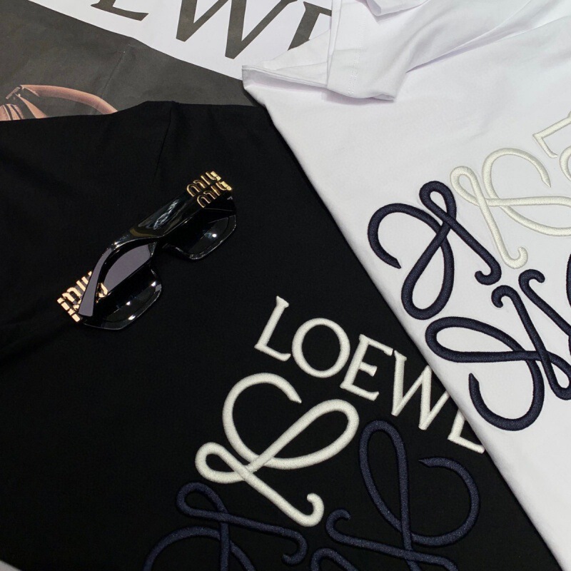 25LE 新作初春Tシャツ、ゆったりとしたシルエット、ゆったりとした袖、スリムで肉感をカバー|undefined