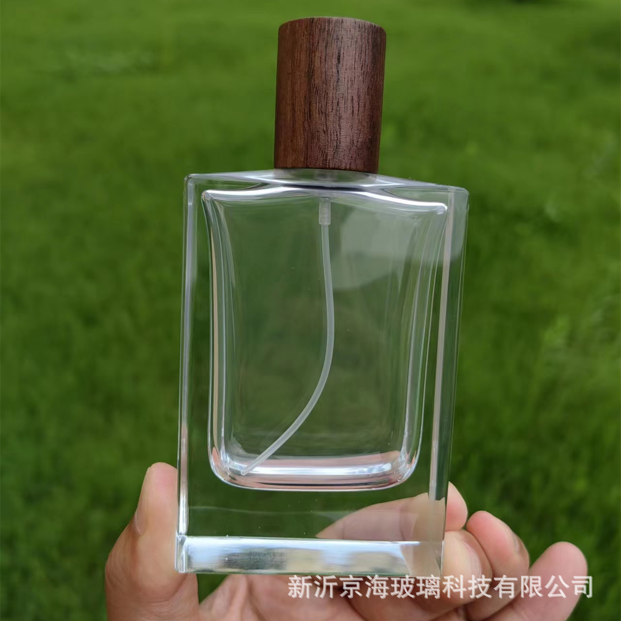 50ML50毫升现货扁方香水瓶 晶白料5面手工抛光细雾电解喷头高定