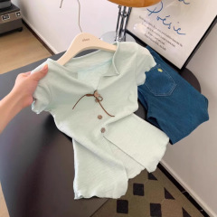 半袖レディース Tシャツ 2025 新しい夏の美しいトップデザインニッチウェア薄いウエスト痩身夏