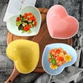 创新不规则型碗陶瓷点心盘桃心甜品烤碗糖果色爱心碗家用小吃饭碗