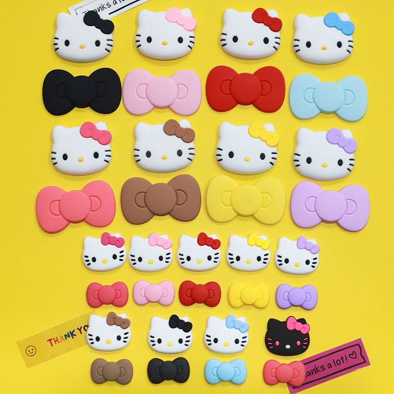 Small three dimensional accessories with bow, slippers, phone case