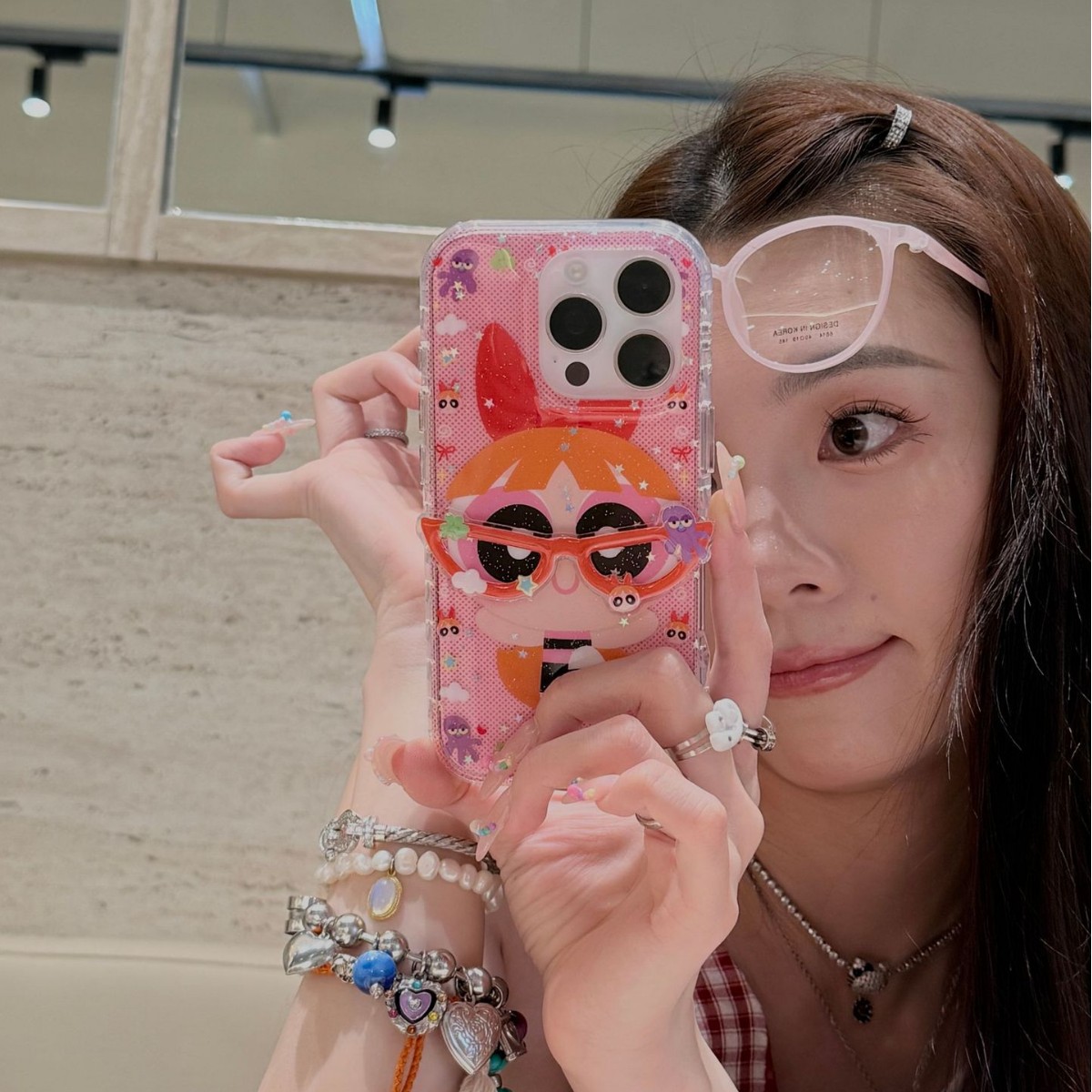 Gafas adorables para niña de dibujos animados para Apple 15Pro/16Pro funda para teléfono móvil 14ProMax estéreo 13P