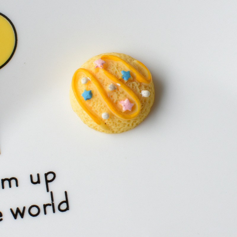 노란색 아이스크림 반구